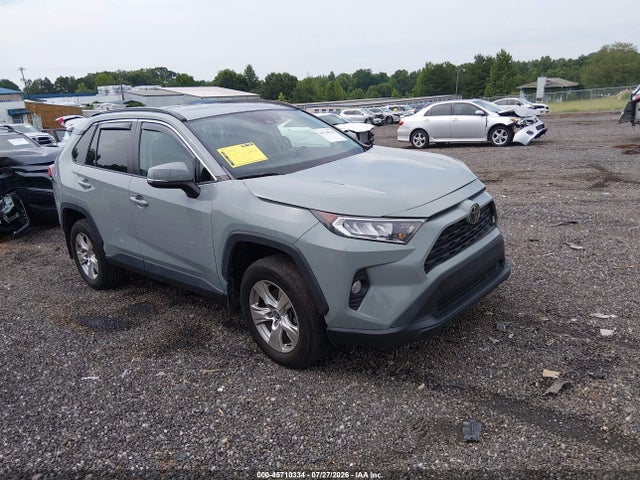 2021 TOYOTA RAV4 XLE