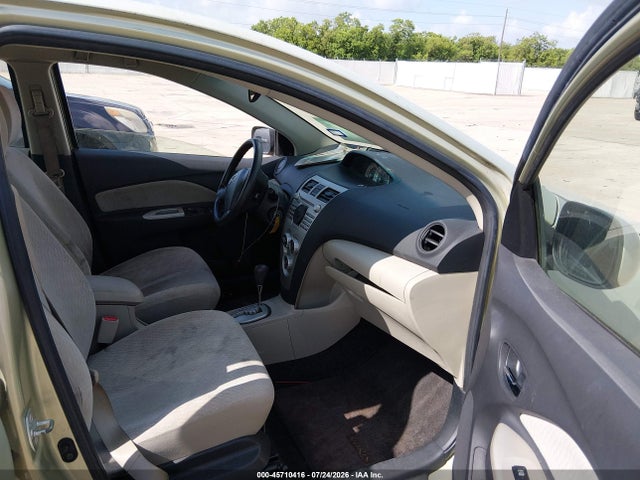 2007 Toyota YARIS 照片 5