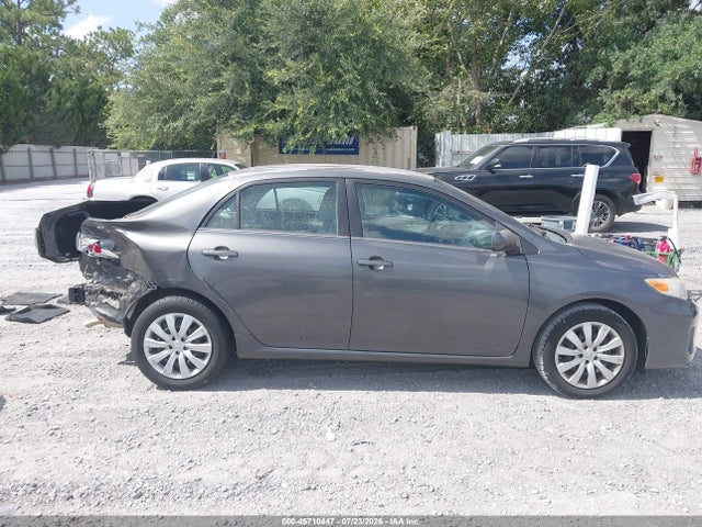 صورة مصغرة 13 لـ 2013 Toyota COROLLA LE