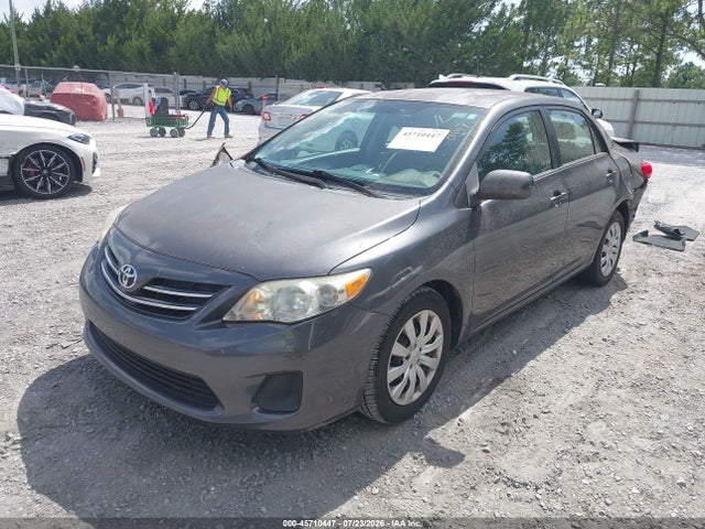 صورة 2 لـ 2013 Toyota COROLLA LE