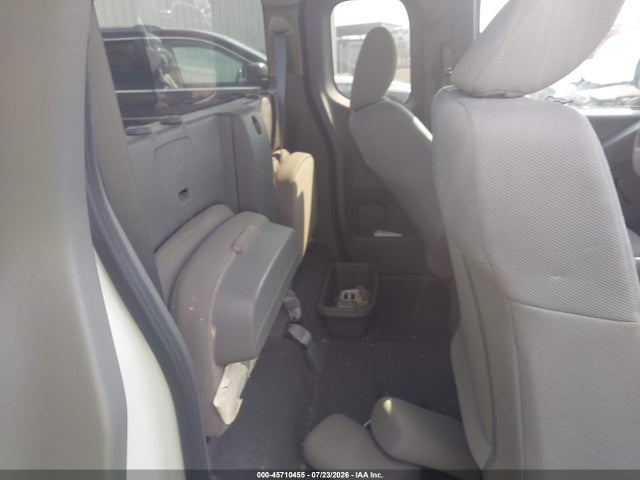 2019 NISSAN FRONTIER S 8