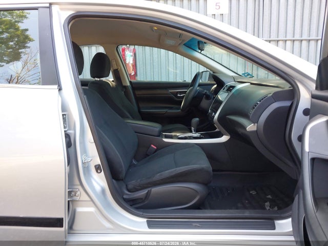 2015 Nissan ALTIMA 2.5 S — фото 5