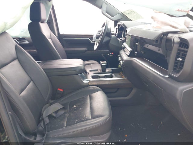 صورة 5 لـ 2025 GMC SIERRA 1500 2WD SHORT BOX SLT