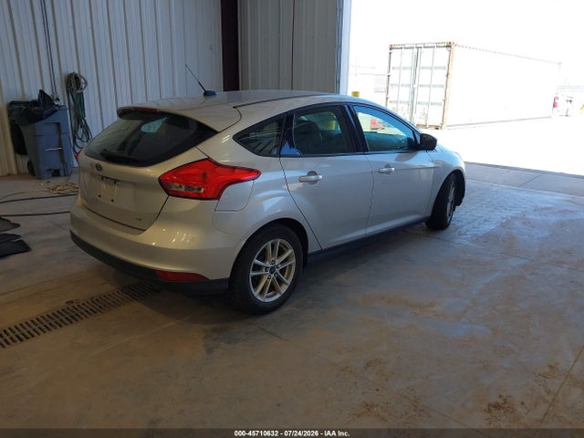 صورة 4 لـ 2015 FORD FOCUS SE