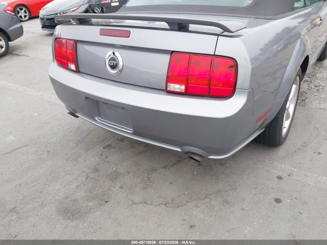 صورة 6 لـ 2006 FORD MUSTANG GT