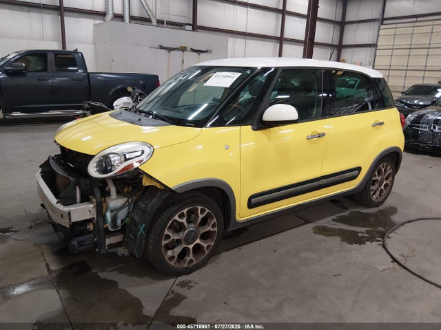 صورة 2 لـ 2015 FIAT 500L TREKKING