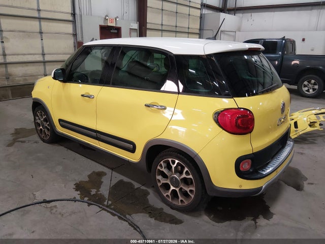 صورة 3 لـ 2015 FIAT 500L TREKKING