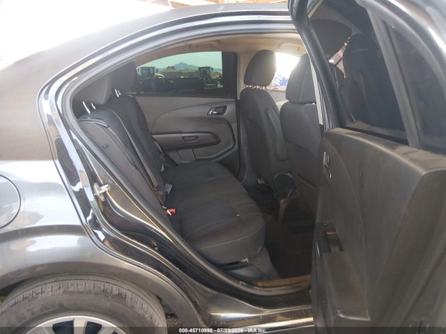 صورة 8 لـ 2019 Chevrolet SONIC LT AUTO