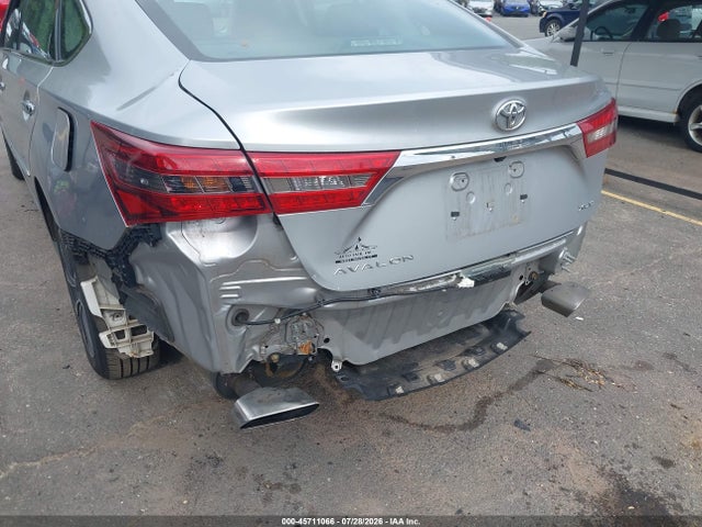 2016 Toyota AVALON XLE 照片 6