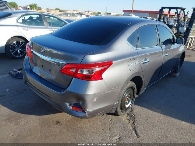 2017 Nissan SENTRA S — фото 4
