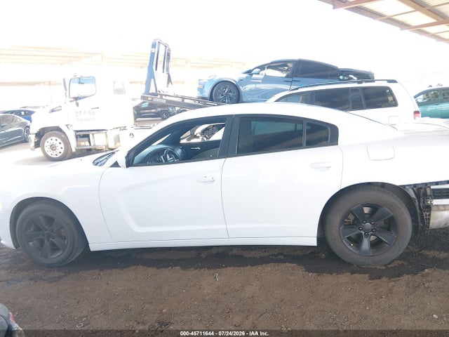 2013 Dodge CHARGER SE — миниатюра 15