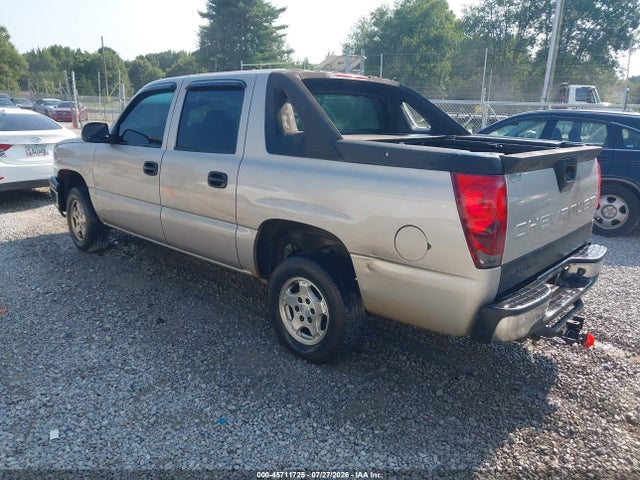 2004 Chevrolet AVALANCHE 1500 照片 3