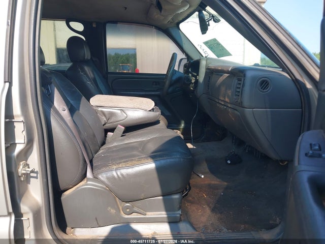 2004 Chevrolet AVALANCHE 1500 照片 5