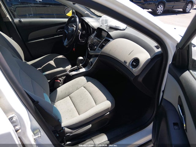 2014 Chevrolet CRUZE 1LT AUTO — фото 5