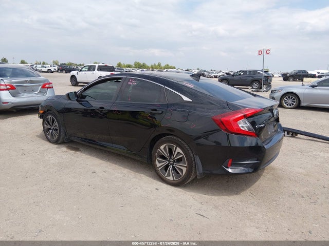 2016 Honda CIVIC EX-T — фото 3