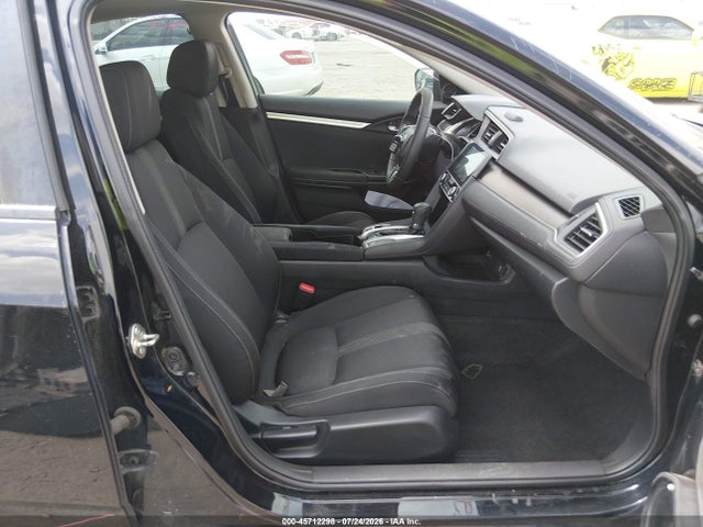 2016 Honda CIVIC EX-T — фото 5