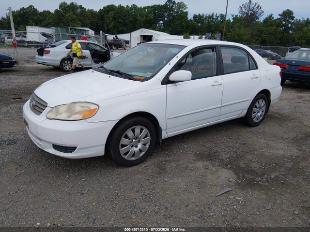 2004 Toyota COROLLA LE photo 2