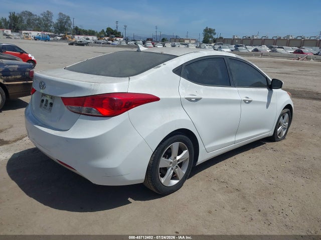 صورة 4 لـ 2011 Hyundai ELANTRA GLS