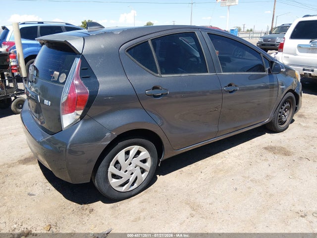 2015 Toyota PRIUS C ONE photo 4