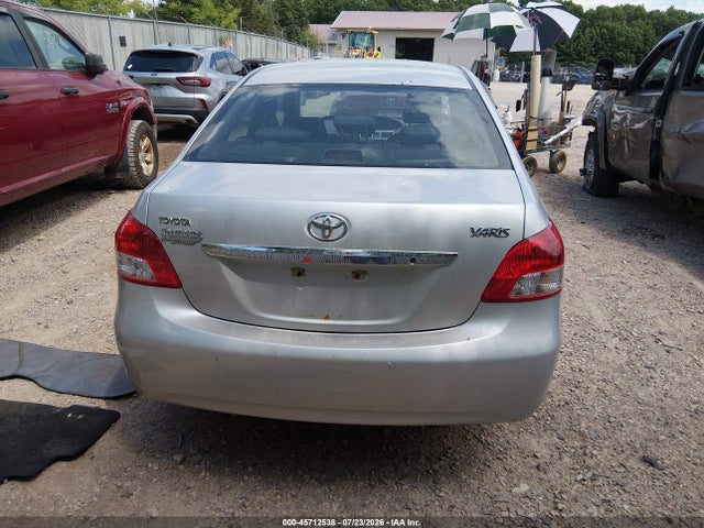 2010 Toyota YARIS 缩略图 17