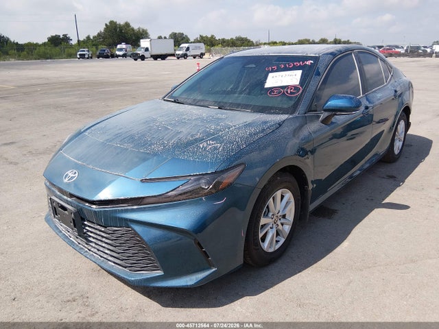 2026 Toyota CAMRY LE 照片 2