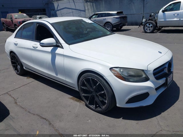 2016 MERCEDES-BENZ C 