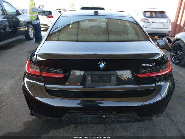 2025 BMW 330I 17