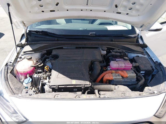 صورة 10 لـ 2021 Hyundai IONIQ HYBRID BLUE