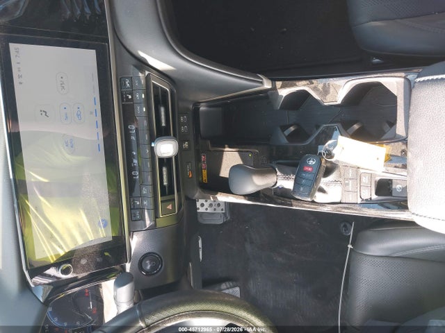 2025 TOYOTA CAMRY XSE 11