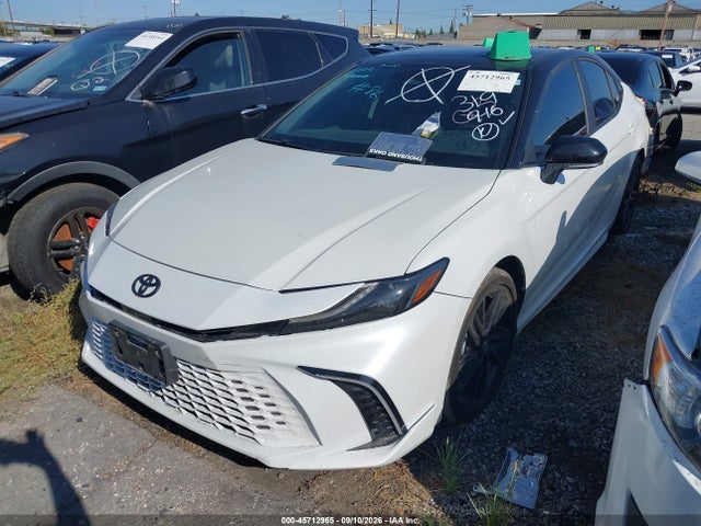 2025 TOYOTA CAMRY XSE 2