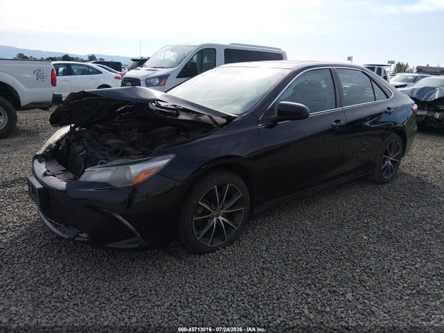 2016 Toyota CAMRY XSE — фото 2