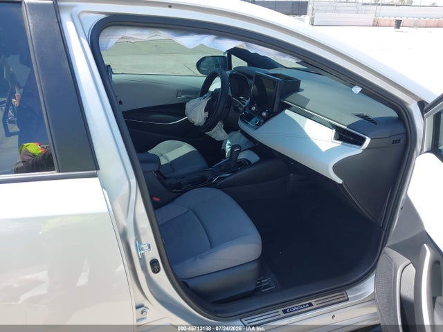 2025 TOYOTA COROLLA SE 5