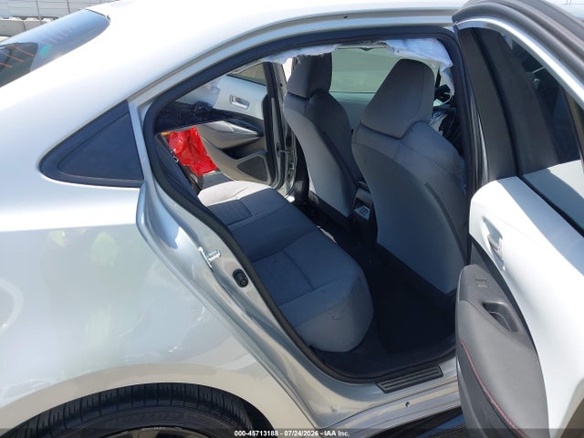 2025 TOYOTA COROLLA SE 8