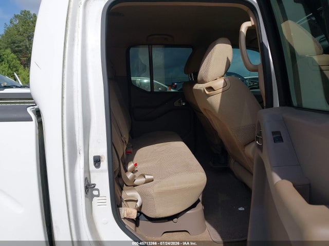 2011 Nissan FRONTIER SV 照片 8