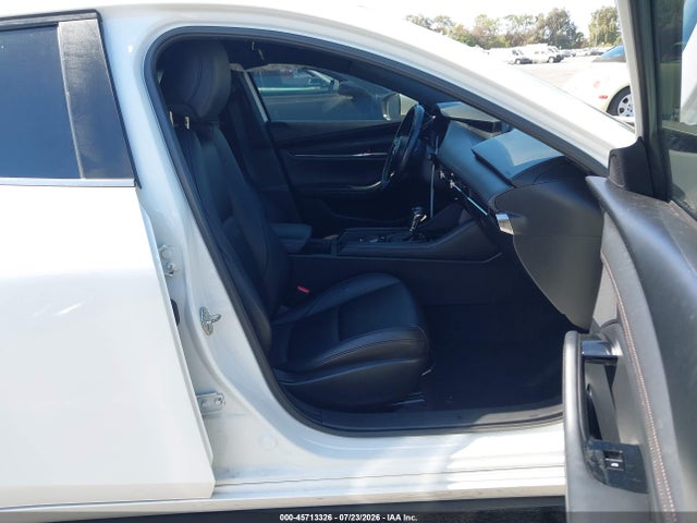 صورة 5 لـ 2019 Mazda MAZDA3