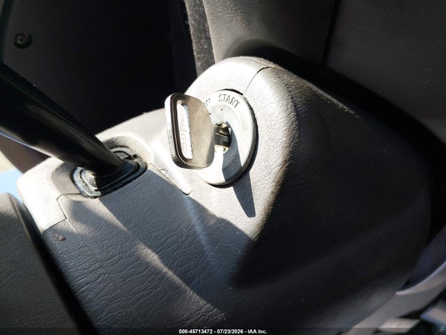 2002 Toyota COROLLA LE — миниатюра 11
