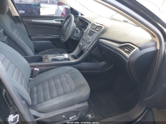 2017 FORD FUSION SE 5