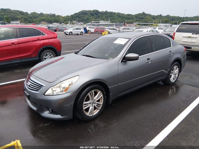 2011 Infiniti G25X 照片 2