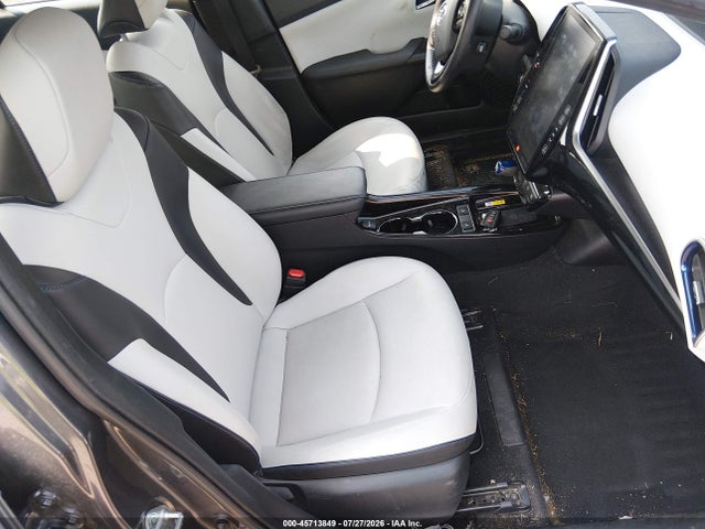 صورة 5 لـ 2021 Toyota PRIUS LIMITED