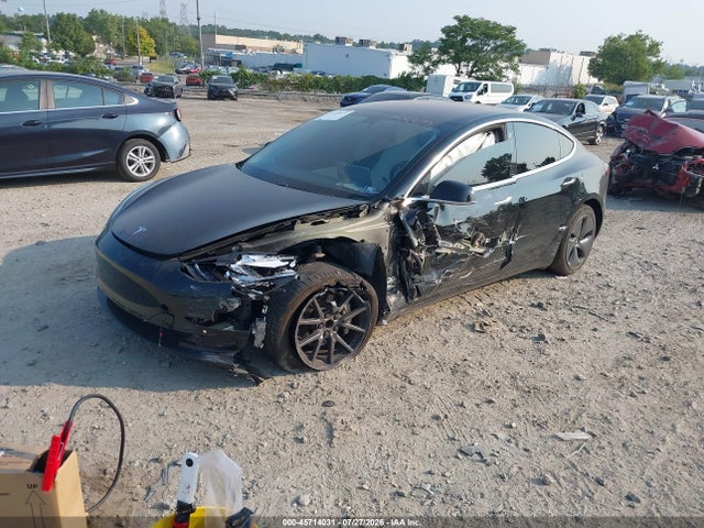 2018 Tesla MODEL 3 LONG RANGE/MID RANGE — фото 2