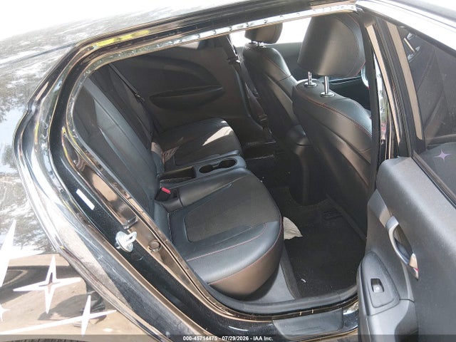 2019 HYUNDAI VELOSTER 2.0 PREMIUM 8