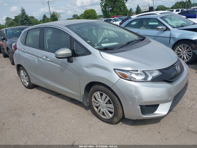 2016 Honda FIT LX — фото 1