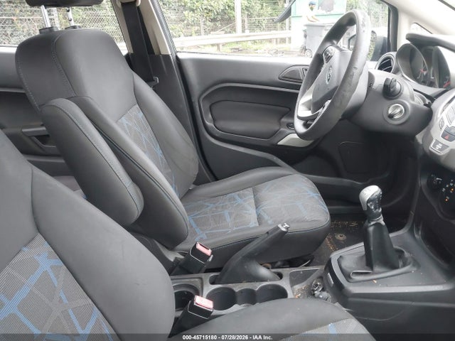 2013 FORD FIESTA SE 照片 5