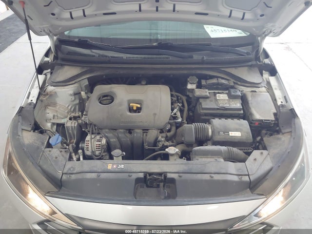 2019 HYUNDAI ELANTRA SE 10