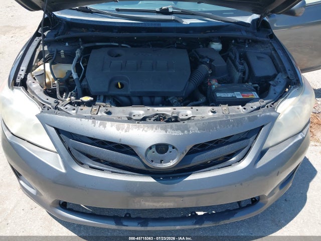 صورة 10 لـ 2011 Toyota COROLLA LE