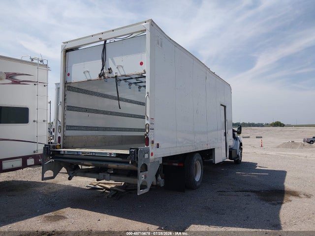 2022 FORD F-650 GAS 4