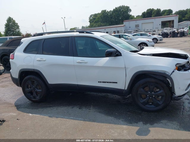 2023 JEEP CHEROKEE ALTITUDE LUX 4X4 13