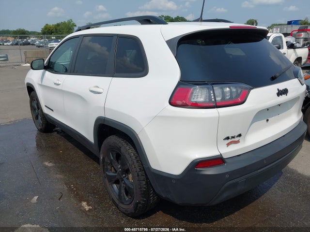 2023 JEEP CHEROKEE ALTITUDE LUX 4X4 3