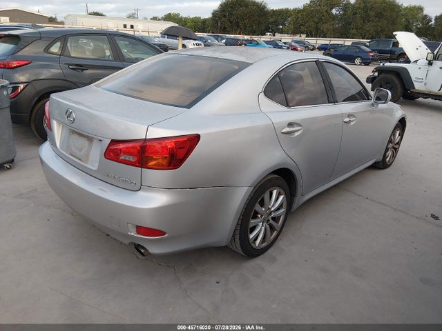 2006 Lexus IS 250 — фото 4