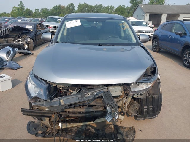 2019 MITSUBISHI OUTLANDER SE 9